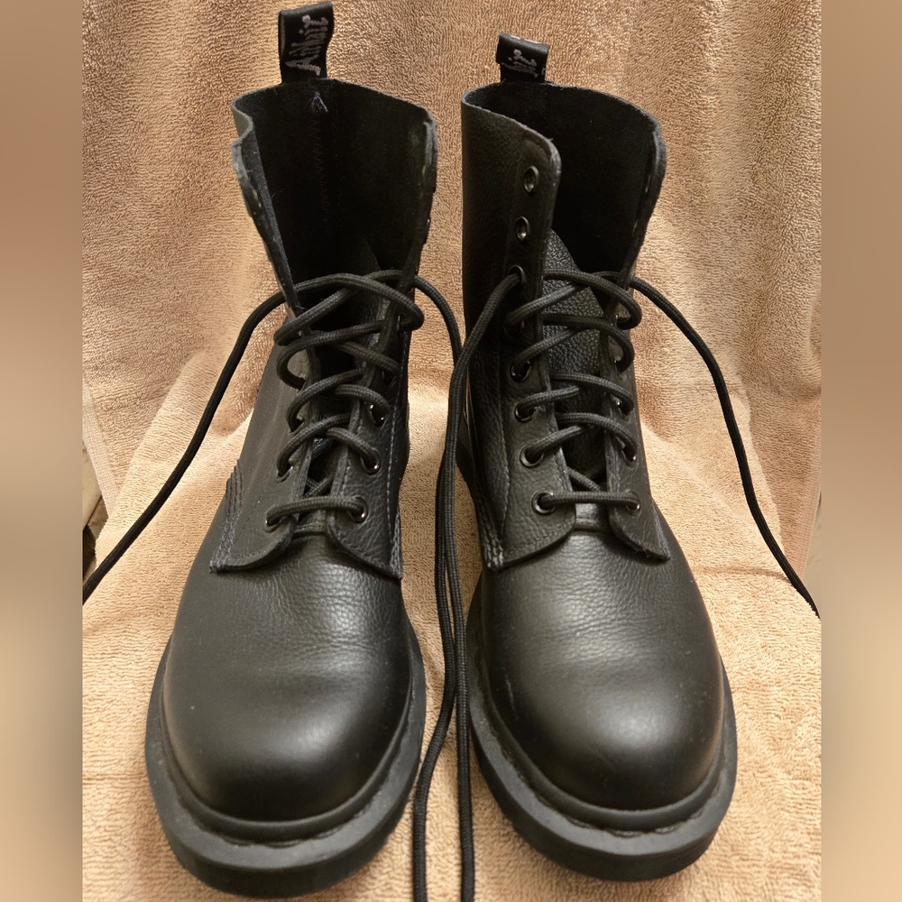 Dr. Martens